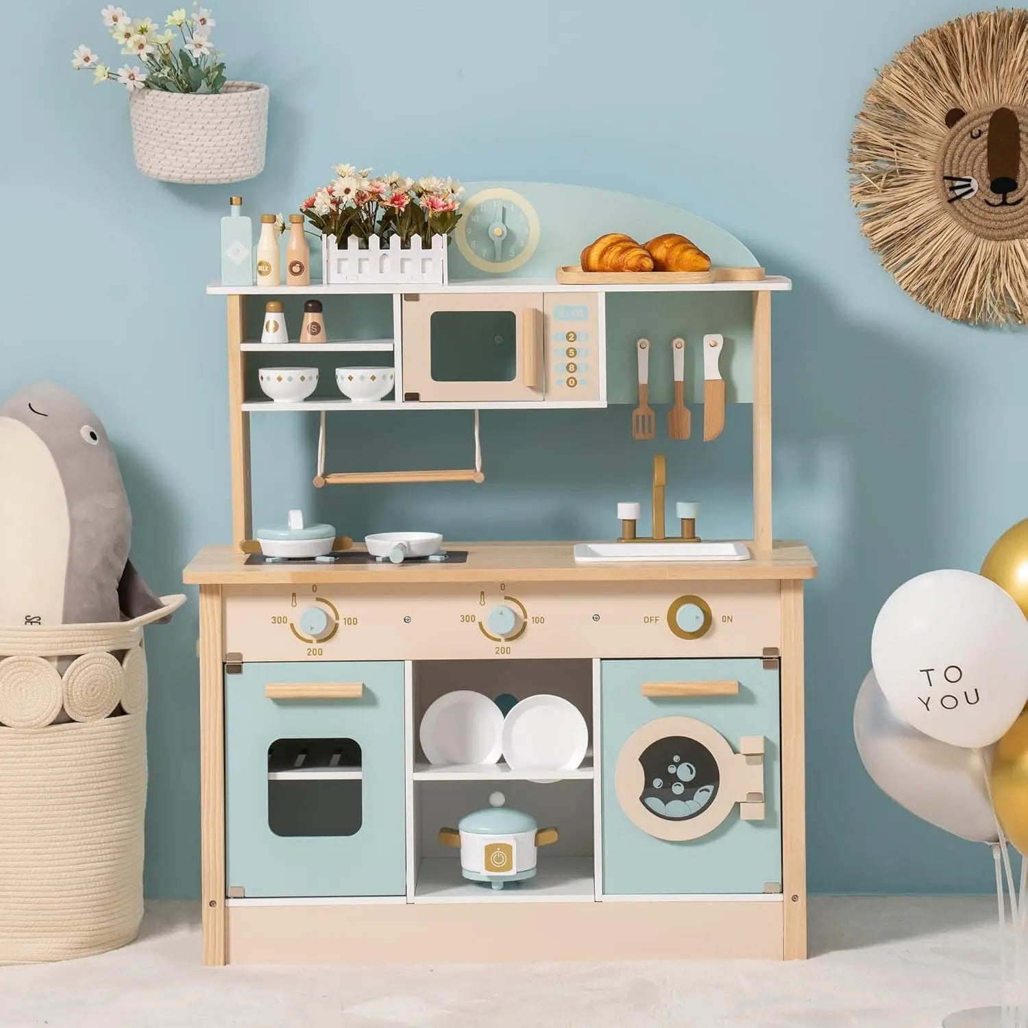 Kitchen & Play Sets